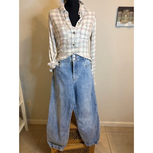 EXPRESS Light Blue Soft Denim Jogger Jeans w Elastic Cuffs - Picture 1 of 6
